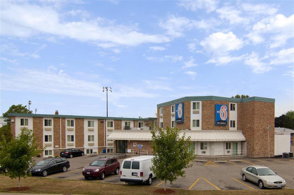 Motel 6 Minneapolis Airport - Mall Of America Exterior photo